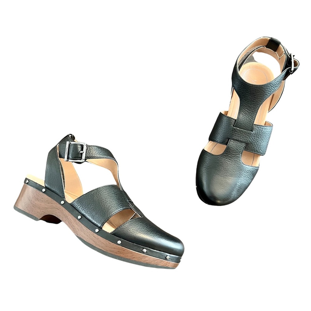 Vionic Black Leather Slingback Clogs with Wood-Look Sole